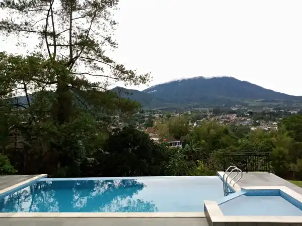 Villa Raja 2 Tugu Selatan
