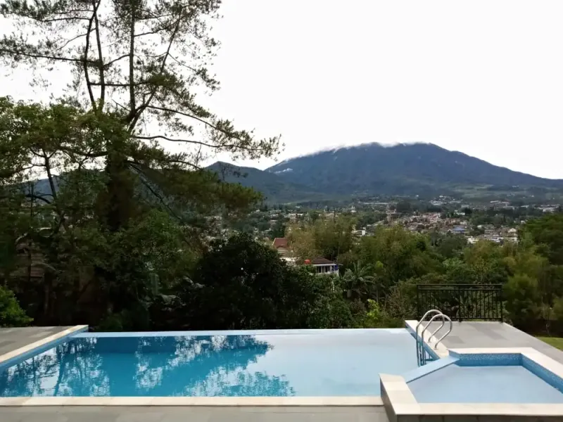 Villa Raja 2 Tugu Selatan