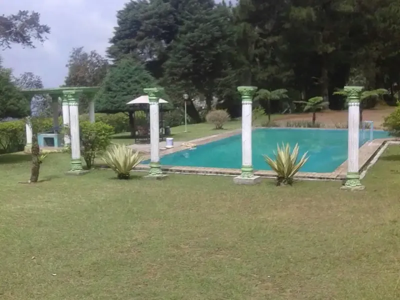 Villa Surya Ciloto