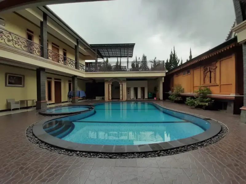 Villa Arisela 10 Kamar Cipanas