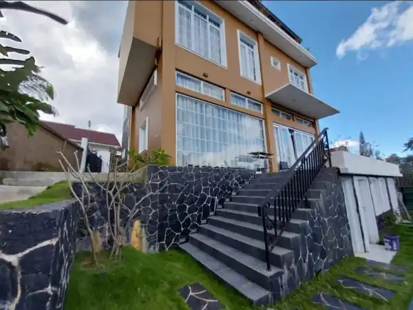 Villa Baru Cimacan